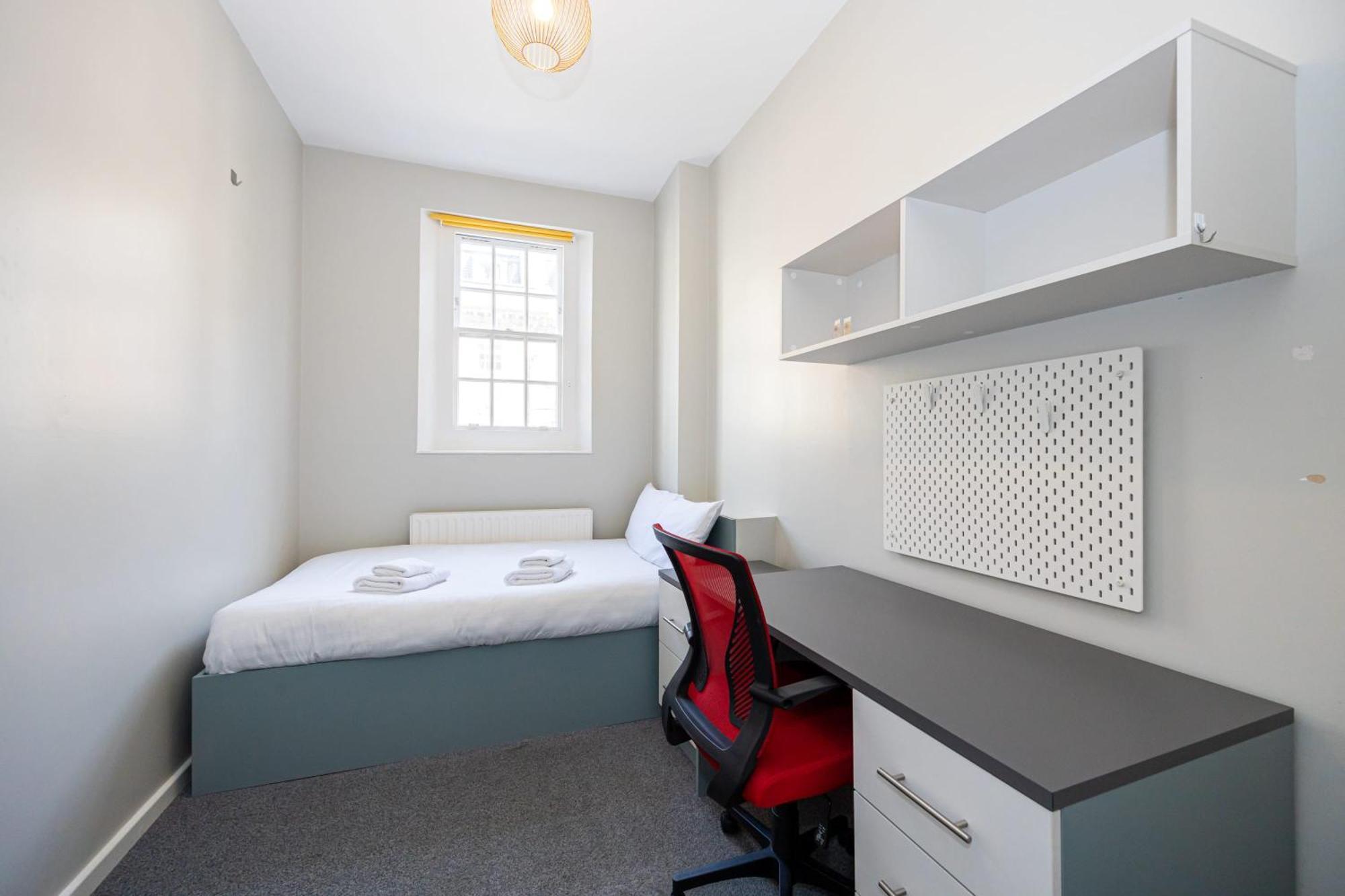 Spacious Room With Shared Facilities Londres Exterior foto
